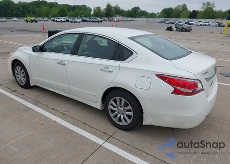 2013 Nissan Altima 2.5 S из США, поврежденный, VIN 1N4AL3AP2DC291815